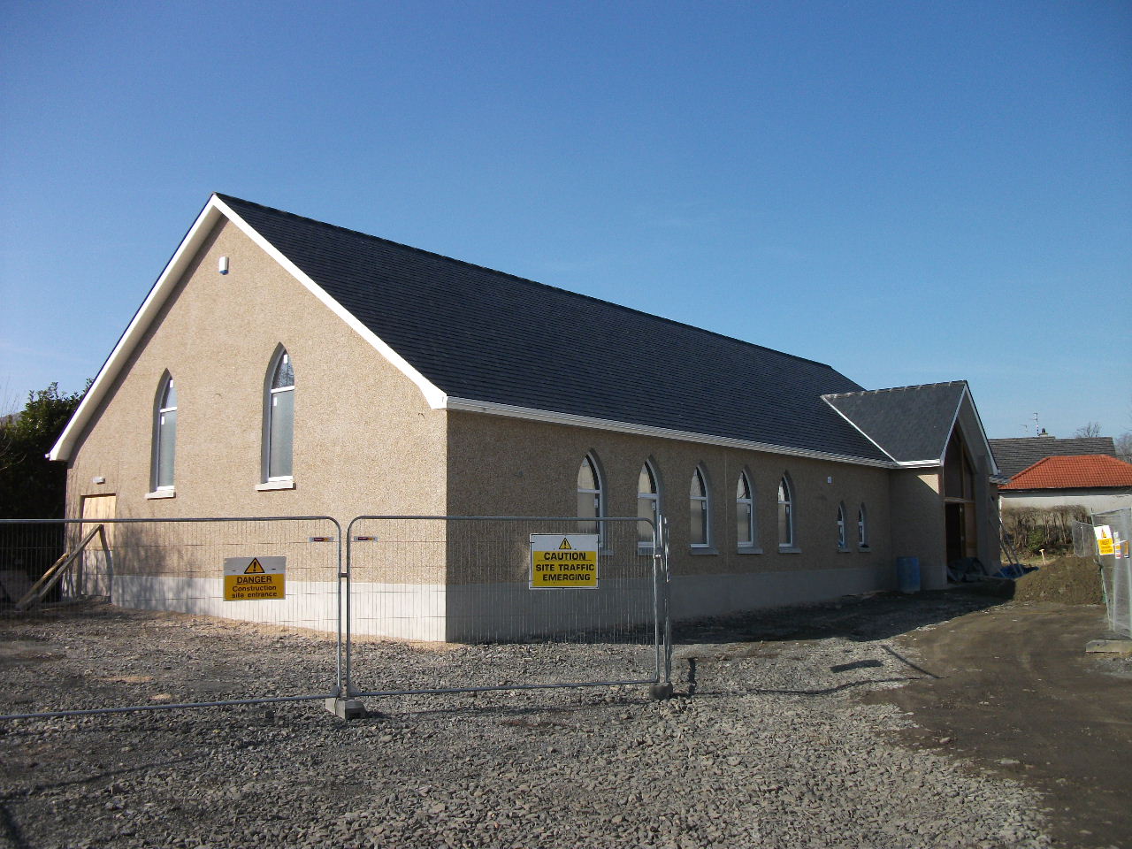 church building photo 1
